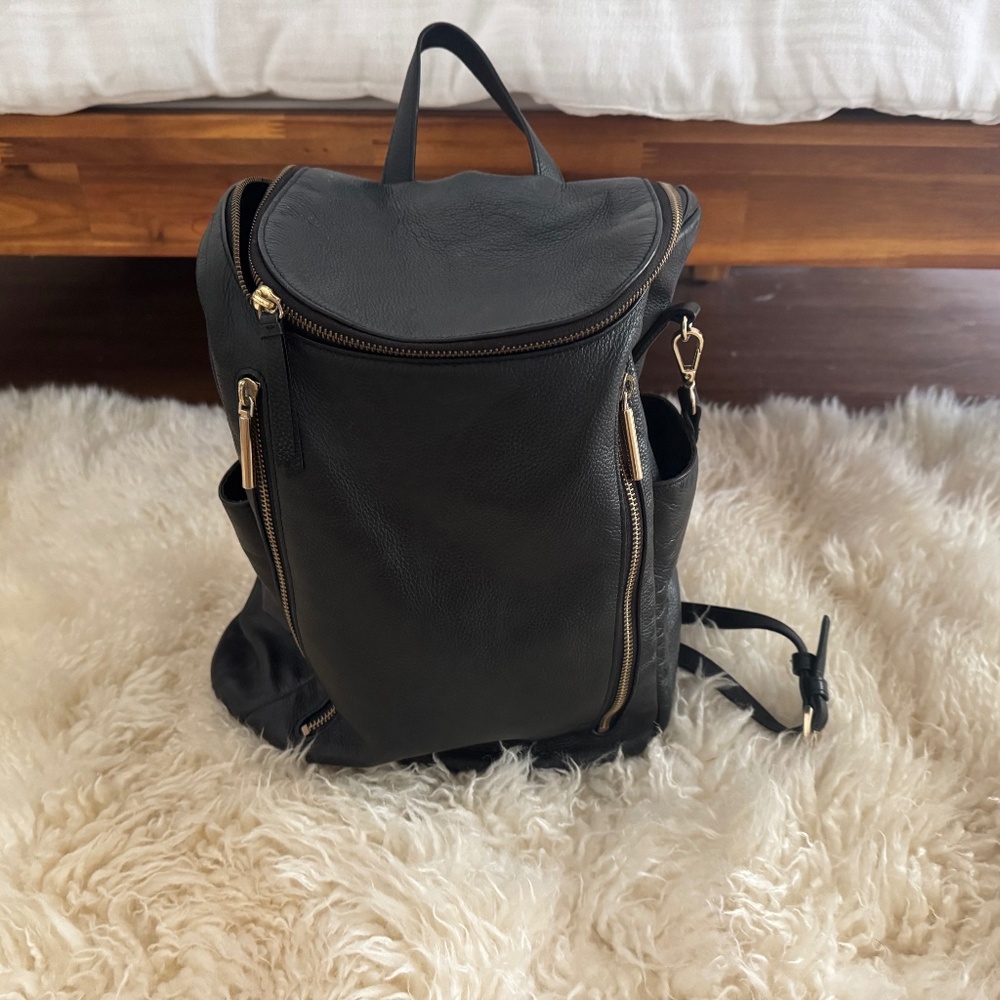 NORDSTROM FULL GRAIN LEATHER BACKPACK, BLACK, DETACHABLE TOP STRAP